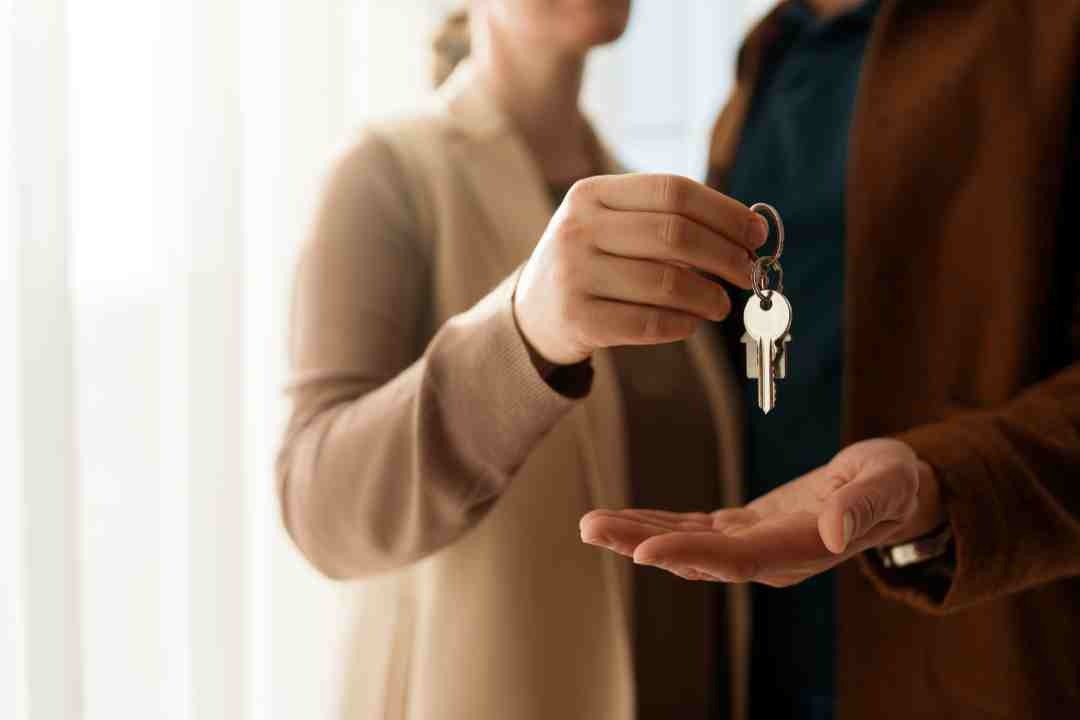 You are currently viewing Sydney’s Hidden Property Opportunities: How Buyers Agents Help You Access Off-Market Deals